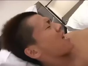 【ゲイ動画】筋肉系サッカー部員、先輩後輩の二人が性欲をぶっ放して本気のアナルセックス！喘ぎ声たっぷりに勃起ペニスを挿入され、ガン掘りピストンでトロ顔を連発して…！